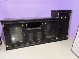 Buffet Pendek Lemari Tas