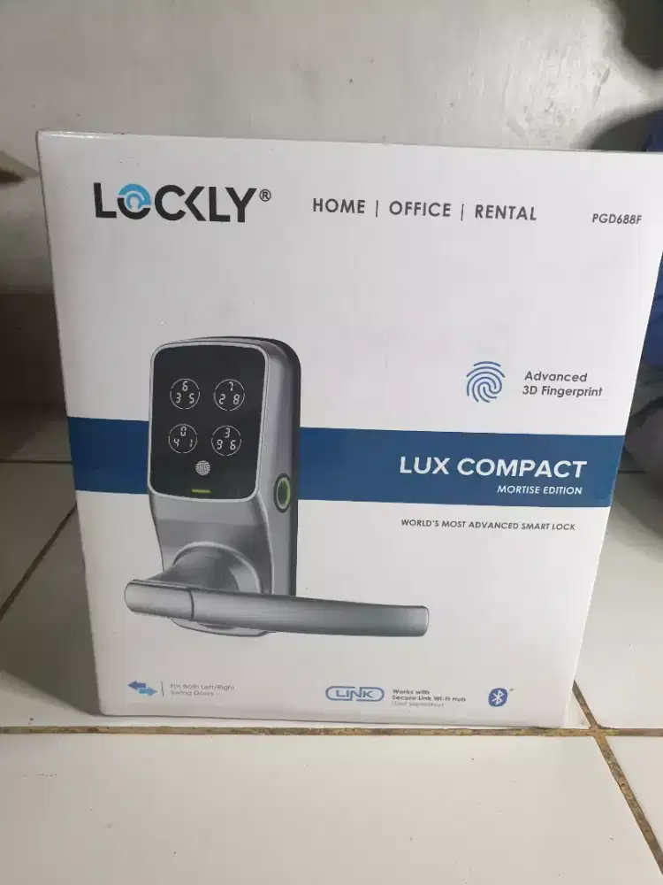 Smart lock (handle pintu elektrik)