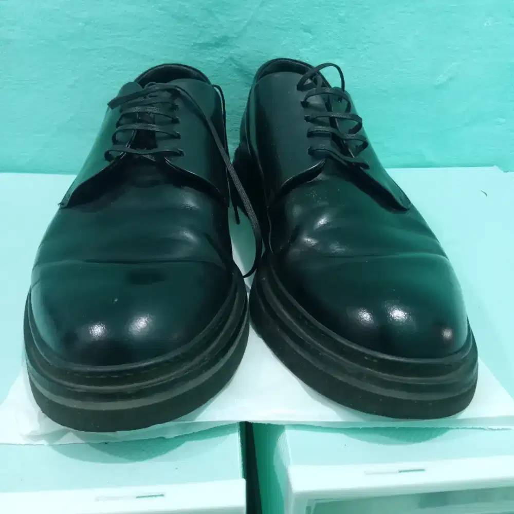 SEPATU PANTOFEL PORSCHE DESIGN ITALY