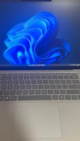 JUAL LEPTOP LAYAR SENTUH BARU MODEL TERBARU