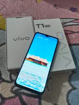 DIJUAL Hp VIVO T1 5G  Ram 8+8 GB/256 GB Kondisi 95%  TIDAK BOHONG