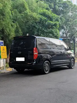 Hyundai H-1 Royale 2013