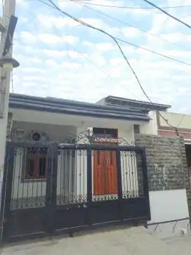 Di Kontrakkan RUMAH ESTETIK