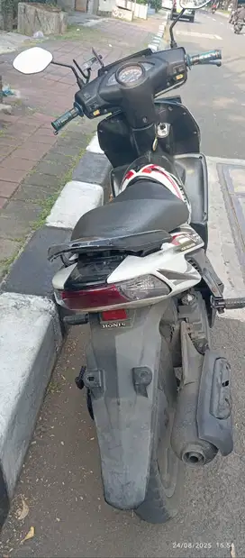Vario 110 karbu