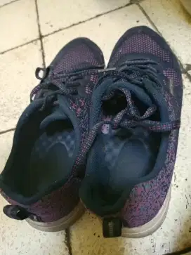 Hush puppies 41