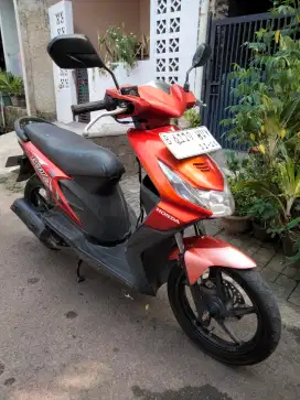 Honda beat karburator Gress tahun 2009 pajak hidup