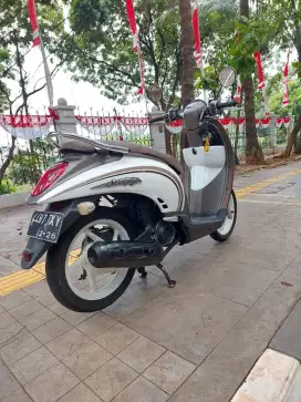 DIJUAL CASH HONDA SCOOPY KARBURATOR THN 2010 PAJAK IDUP SIAP PAKAI