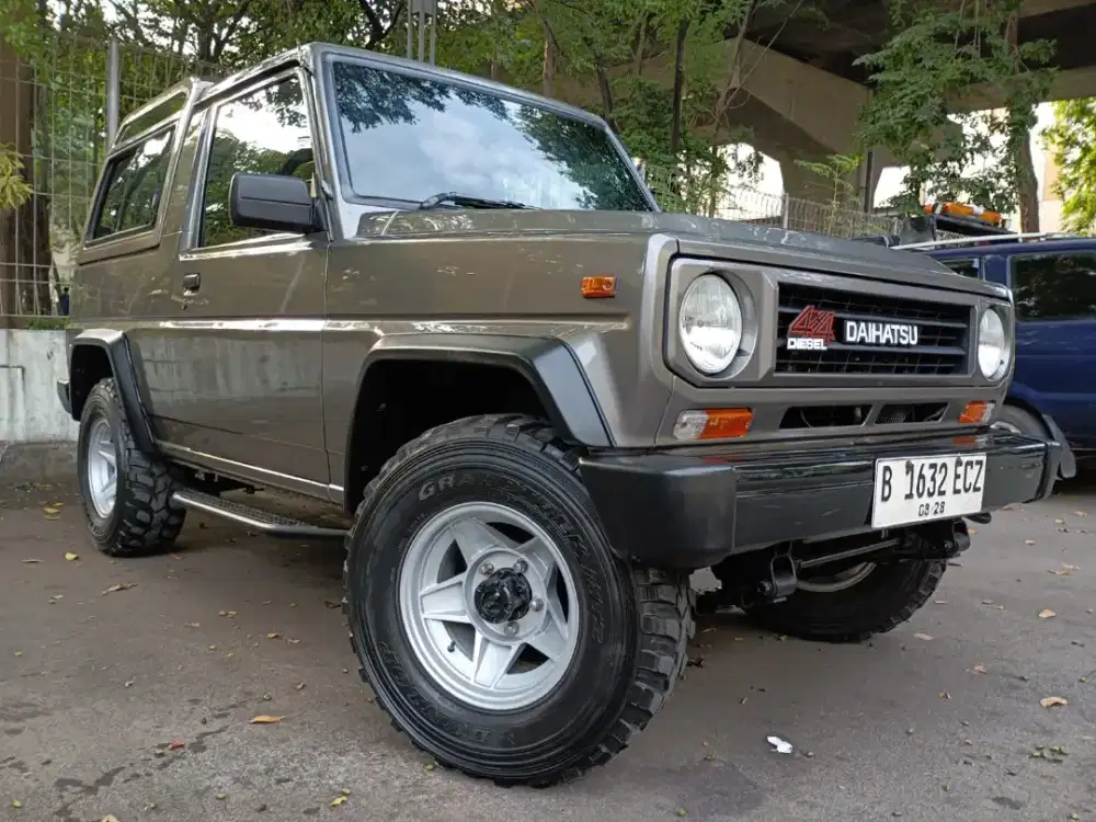 Daihatsu Taft Rocky 1992