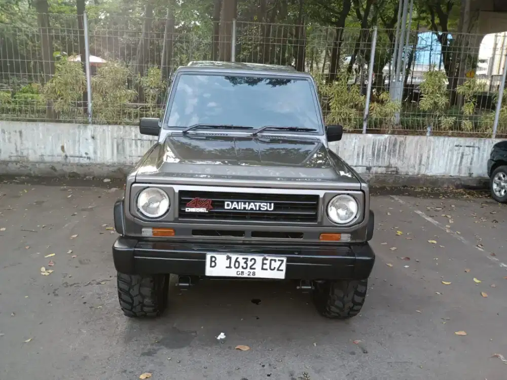 Daihatsu Taft Rocky 1992
