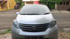 Honda Freed 2009 Bensin