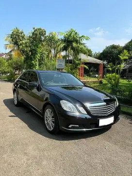 Mercedez Benz E300 2009 Elegance