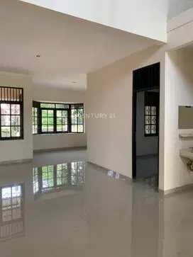 Rumah Asri Di Bintaro Sektor 2 Lokasi Strategis Siap Huni  9113