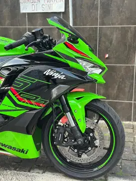 NINJA ZX25RR ABS SE QS HIJAU FAV TIPE TERTINGGI SUPER MULUS LIKE NEW