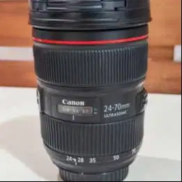 Dijual lensa Canon EF 24-70mm f/2.8L II USM kondisi mulus dan terawat