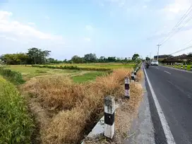 Hanya 15 Menit dari UMY; Kavling Godean Village di Tepi Jalan; SHM