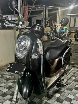 Honda scoopy 2017 (antik)