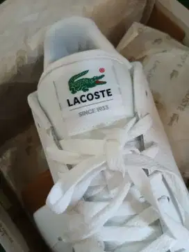 Sepatu lacoste carnaby cup sneakers 100% original
