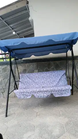 Ayunan informa beratap
