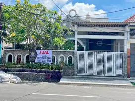 Rumah KETINTANG MADYA Surabaya Dekat dengan TOL, POLDA, Royal Plaza
