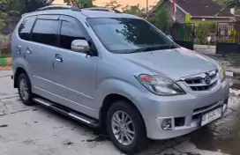 Jual mobil xinia -li mulus tahun 2011