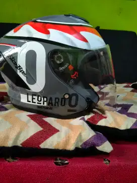 Helm js.mantul mulus no minus..baru seminggu jual aj