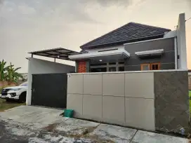 Rumah Asri MODERN KEKINIAN Turun Harga !!