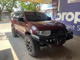 Pajero dakar 4x4 AT pajak on mobil siap pakai