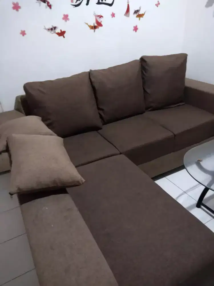 Sofa Empuk Bahan Kain Coklat Bonus Bantal