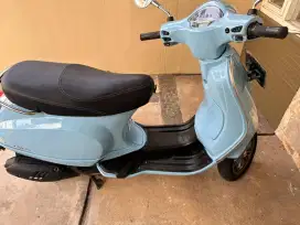 Dijual cepat vespa LX 125 tahun 2022