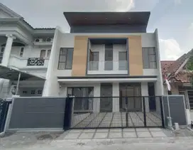 Dijual rumah Citraland utama cluster international village