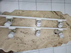Lampu Sorot untuk Toko/Salon