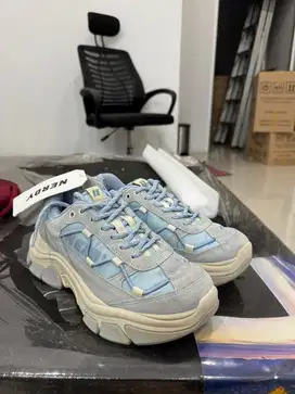 Sepatu Nerdy Blue original