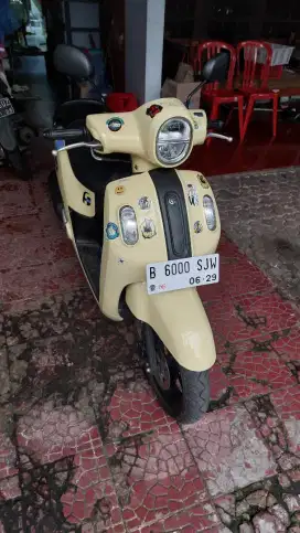 FAZZIO 2024 KEYLESS LOW KM