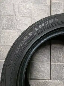 Ban Bekas Alphard Dunlop LM705 R18