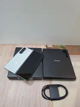 SECOND SAMSUNG Z FOLD 5 12/512 GRAY