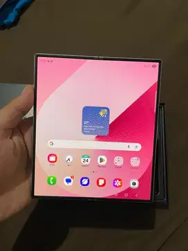 Samsung galaxy z fold6 5G 12/512  sein garansi on 22/11/25