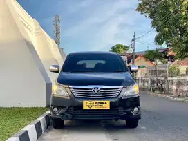 IDAMAN! TOYOTA KIJANG GRAND INNOVA G 2.5 DIESEL AUTOMATIC 2013 AT V MT