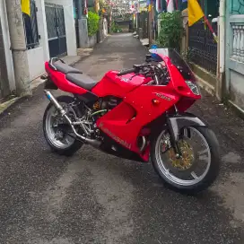 Kawasaki ninja rr old merah 2010