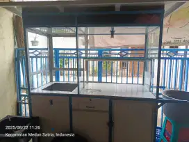 Gerobak bekas gorengan
