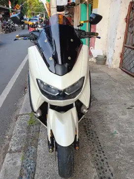Jual Cepat New Nmax Non-Abs th 2020 Lowkm