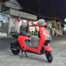 SEPEDA LISTRIK UWINFLY D65 TERBARU HARGA DISKON 600 RIBU