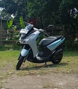 Yamaha Lexi 2021