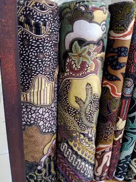 Jual borongan kain bahan kebaya, batik dll