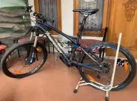 Sepeda Gunung MTB Merida one twenty 900