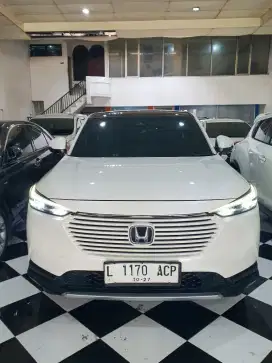 HRV SE 1.5 CVT 2022 KM 30RBAN , TERMURAH!!