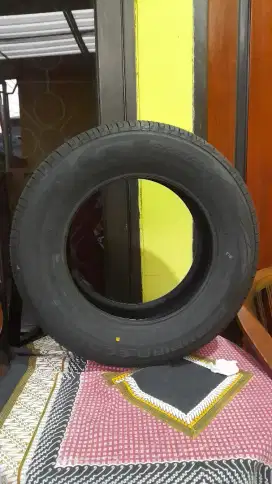 Di jual Ban mobil
