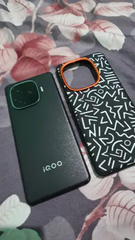 IQOO Z9 8/128 Gb