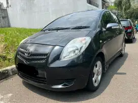 Yaris E AT 2009 KM 80RbCash!!!