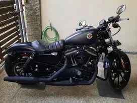 Sportster Iron 883 2021 black