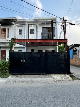 RUMAH SIAP HUNI POSISI HOOK 2 LANTAI MEDAN JOHOR